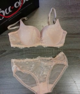 Victoria Secrett 