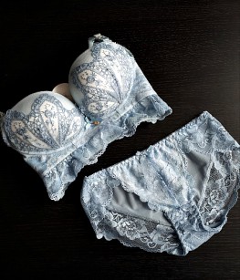 Victoria Secrett 